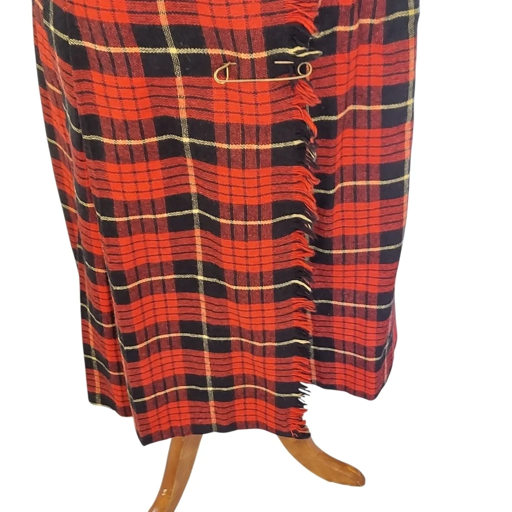 Vintage Red Black Tartan Plaid Skirt with Side Fringe